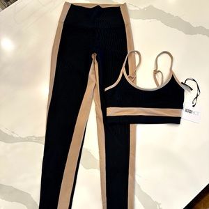 BEACH RIOT set,  size medium